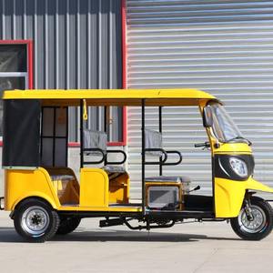 Véhicule de tourisme Tuk-Tuk à 9 places à moteur à essence, tricycles motorisés pour les excursions touristiques - Product Image 6