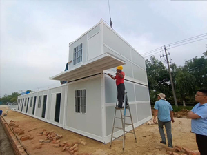 Maison préfabriquée modulaire de luxe, écologique, à installation rapide, en conteneur pliable, avec panneaux sandwich en acier, style moderne du milieu du siècle - Product Image 4