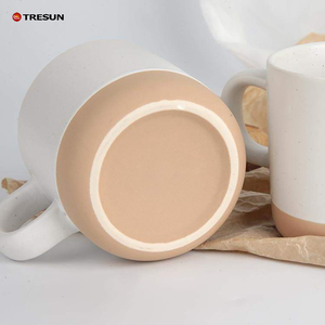 Taza de Café de Cerámica de 10 oz con Logotipo Personalizado Simple, para Beber Té, con Grabado Personalizado y Base Natural Sin Esmaltar - Product Image 3