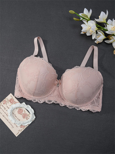 Soutien-gorge en dentelle pour femmes Grande taille Plus size Sous-vêtements Lingerie sexy Soutiens-gorge pour femmes Poitrines généreuses - Product Image 4