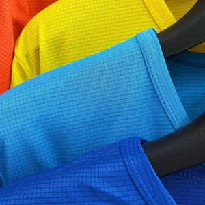 T-shirt Sportiva da Palestra per <span class=keywords><strong>Uomo</strong></span> e Donna in Offerta Speciale, Traspirante ad Asciugatura Rapida, Tinta Unita Neutra con Stampa Personalizzata - Product Image 2