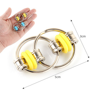 Hot Bán Unisex Chống-Lo Lo lắng Thần tài <span class=keywords><strong>Cube</strong></span> Xe Đạp Móc Chìa Khóa Vòng Bột Spinner Cứu Trợ Đồ Chơi Cho Trẻ Em Tiktok Căng Thẳng Cứu Trợ - Product Image 1