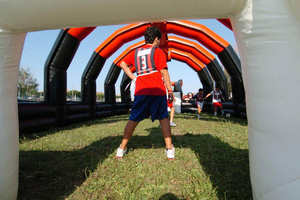 Fabricant Zhenmei Terrain <span class=keywords><strong>de</strong></span> jeux gonflable en PVC personnalisé <span class=keywords><strong>pour</strong></span> l'extérieur Jam <span class=keywords><strong>de</strong></span> football Terrain <span class=keywords><strong>de</strong></span> football gonflable avec <span class=keywords><strong>cage</strong></span> gonflable - Product Image 4