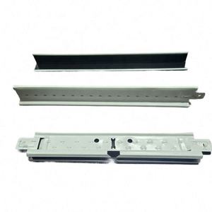 Composants de <span class=keywords><strong>suspension</strong></span> de quille en acier léger à faible coût et de haute qualité Installation de quille en T pour plafonds acoustiques - Product Image 1