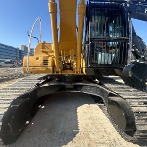 Moteur mécanique d'occasion pour excavatrice 320CL de 20 tonnes avec engrenage et pompe, idéal pour les travaux de terrassement agricole et les routes en sol mou. - Product Image 4