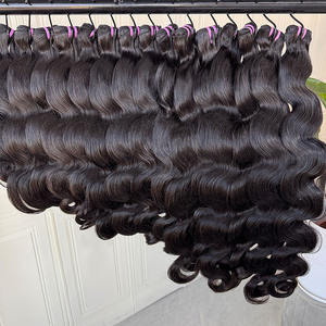 Extensions de cheveux naturels vietnamiens bruts 12A Super Double Drawn en gros, Ondulation naturelle, Boucles italiennes, Ondulation profonde lâche, Super Ondulation - Product Image 2