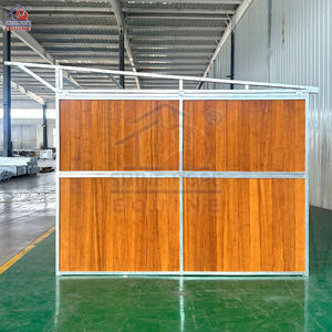 Hızlı kurulum tasarımı ve havalandırılmış paneller ile taşınabilir at barınağı - Product Image 5