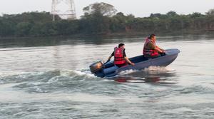 Bateau de pêche empilable multi-protection de type baleine, robuste, portable pour voiture, pour le plaisir en plein air - Product Image 4