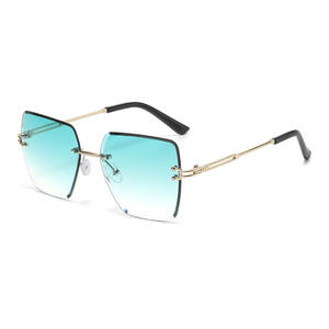 Lunettes de soleil de luxe unisexe sans monture 2025 – Tendance, polarisées UV400, confortables, avec logo personnalisé, élégantes et stylées, accessoire de <span class=keywords><strong>plage</strong></span> - Product Image 4