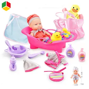 QS OEM迷你硅胶表情浴缸重生婴儿沐浴时尚8英寸乙烯基娃娃游戏套装玩具