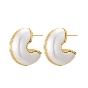 Boucles d'oreilles rétro en forme de C à double face avec perles, bijoux féminins haut de gamme, design unique, tendance, délicat et luxueux - Product Image 6