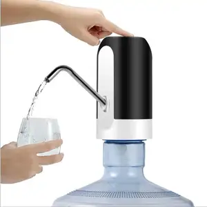 Distributore automatico di pompa per bottiglia da gallone d'acqua ricaricabile per ufficio Mini distributore di acqua elettrico di ricarica USB universale