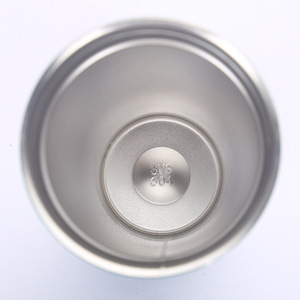 2023 di vendita calda tazza da caffè termica da viaggio tazza da 750ml per esterni isolata sotto vuoto in acciaio inossidabile tazza per auto con Logo personalizzato - Product Image 3