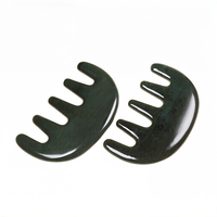 Peigne Gua Sha en jade néphrite vert Hetian poli à la main, masseur multi-usages pour points d'acupuncture, pour le soin de la tête et du visage