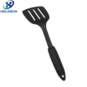 ห้องครัวที่มีความยืดหยุ่นทําอาหารไข่ทอดแพนเค้กพลั่วไม่ติดไนลอน Slotted ไม้พาย <span class=keywords><strong>Turner</strong></span> - Product Image 4