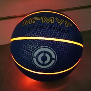 <span class=keywords><strong>Led</strong></span> nhiều lớp PU da bóng rổ kích thước 7 với ánh sáng phản chiếu Bìa tùy chỉnh logo in màu đào tạo bóng - Product Image 6