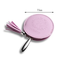 Miroir de poche compact personnalisé en alliage de zinc du fabricant d'origine avec PU et pompons