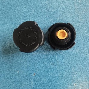 <b>Radiator</b> <b>Cap</b> For Land Rover 200 Psi Replacement Part - Product Image 3