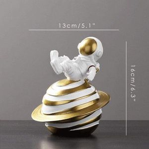 Figurines d'action d'astronautes en vinyle personnalisées avec corps en fil métallique flexible pour la fabrication de jouets OEM ODM - Product Image 3