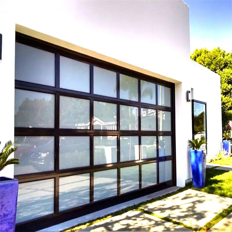 Design moderno in stile di sicurezza residenziale in alluminio automatico arrotolare il prezzo della porta del garage in vetro