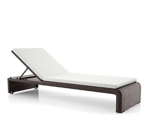 <span class=keywords><strong>Chaise</strong></span> <span class=keywords><strong>longue</strong></span> d'extérieur pliable en rotin PE tressé, design nordique moderne, avec coussins, pour plage, jardin, <span class=keywords><strong>piscine</strong></span> - Product Image 5
