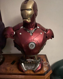 Statue Marvel MK3 Iron Man Réacteur <span class=keywords><strong>Arc</strong></span> Lumineux en Fibre de Verre Chromé Brillant pour Affichage de Bar à Thème Avengers - Product Image 5
