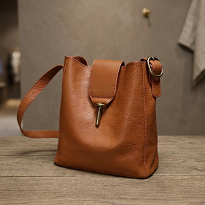 BS INTERNATIONAL - Bolso de Mano de Cuero Genuino Duradero y de Lujo para Mujer, Hecho a Mano, con Cierre de Cremallera, Impermeable, Ideal para el Día de San Valentín - Product Image 4