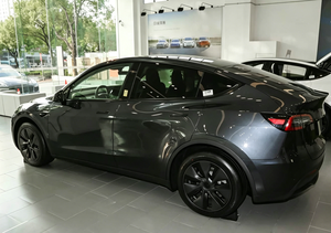 T/<span class=keywords><strong>e</strong></span>/<span class=keywords><strong>s</strong></span>/la M/od/el Y 2024 Usado, SUV Eléctrico Puro con Tracción Trasera en Buenas Condiciones - Product Image 2