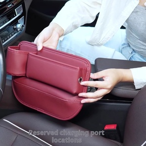 高品质PU真皮汽车座椅储物盒大容量车载水杯架 - Product Image 2