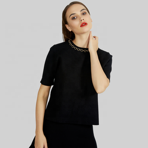 KD maglieria produttore personalizzato OEM ODM nero scollo tondo restringimento traspirante manica corta camicetta da donna gonna in maglia - Product Image 3