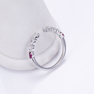 แหวนเพชรทรงลูกแพร์แพลตตินั่ม Messi Jewelry รุ่น MSR-1407 สำหรับผู้หญิง - Product Image 2