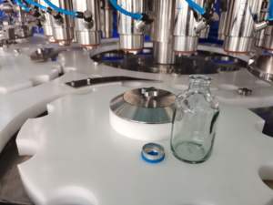 Solution de fabrication de machine de remplissage de bouteilles en verre 3-en-1 personnalisée IVEN - Product Image 6