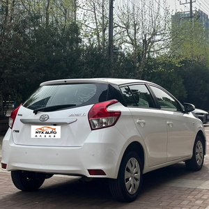 Auto Usado <span class=keywords><strong>Toyota</strong></span> <span class=keywords><strong>YARiS</strong></span> L <span class=keywords><strong>2015</strong></span>, 1.5L, Transmisión Automática, <span class=keywords><strong>Gasolina</strong></span>, Volante a la Izquierda, con Techo Corredizo - Product Image 2