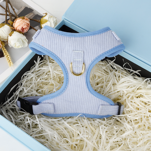 Arnés de Perro de Terciopelo Transpirable y Ajustable, Sin Tirones, Sensación Suave de Terciopelo, Proveedor de Productos para Mascotas, Arnés de Perro de Pana con Logotipo de Goma Personalizado - Product Image 4