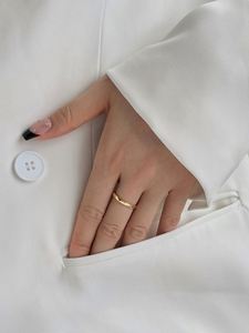 Dylam Minimalist Simple Design Hypoallergenic Non Tarnish S925 Silver Rhodium 18K Gold Plated Polish <b>Circle</b> Women <b>Rings</b> - Product Image 6