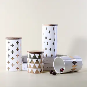 RTS nordic estetica design moderno vaso di stoccaggio in ceramica ermetico per caramelle, alimenti per animali domestici, biscotti con coperchio in bambù in legno naturale