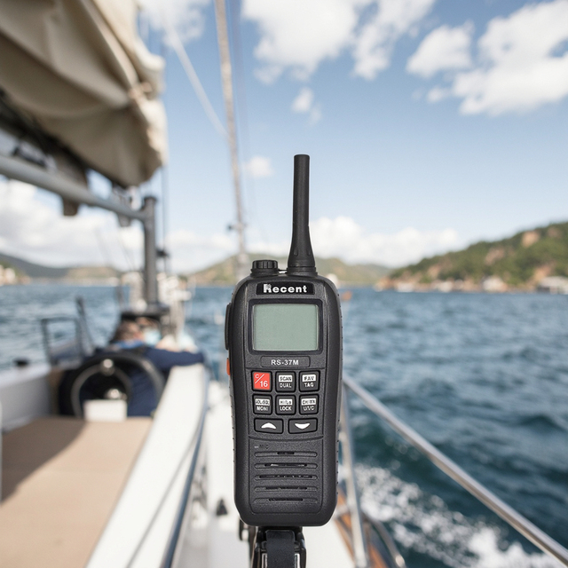 Hot Sale RS-37M Portable Waterproof Transceiver IPX7 Float VHF Handheld Marine Walkie Talkie 5W 5-8km Range 2000-2500mAh Battery