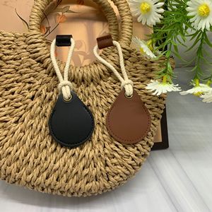 Fundas protectoras y llaveros compatibles con Apple AirTag, fundas de cuero retro para dispositivos antipérdida, fundas con cordón localizador. - Product Image 1