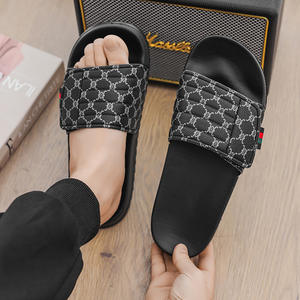 <span class=keywords><strong>Sandali</strong></span> da <span class=keywords><strong>uomo</strong></span> di <span class=keywords><strong>moda</strong></span> <span class=keywords><strong>sandali</strong></span> da <span class=keywords><strong>uomo</strong></span> di lusso neri da spiaggia accettano logo personalizzato all'ingrosso - Product Image 4