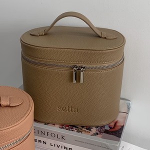 Bolsa de Maquillaje Portátil Ovalada de Cuero PU con Asa, Bolsa Organizadora de Cosméticos de Gran Capacidad con Divisores - Product Image 1