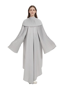 Paño de Corte de Cabello de Alta Gama, Ampliado y Antiadherente al Cabello, con Logotipo Personalizado para Peluquerías - Product Image 2