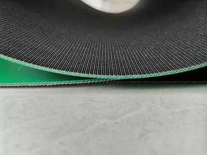 สายพานลำเลียงพีวีซีสีเขียวยี่ห้อจิงเทียน พร้อมคุณสมบัติปิดขอบและป้องกันไฟฟ้าสถิต รับประกัน 2 ปี สำหรับโรงงานอาหารและเครื่องดื่ม - Product Image 3