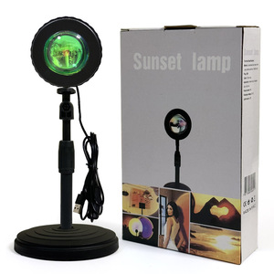 Lampada Tramonto Regolabile con Supporto, Luce di Proiezione LED USB, Proiettore Tramonto per Camera da Letto, Scatti Fotografici, Feste in Casa, Luce d'Ambiente Decorativa - Product Image 1