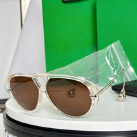 Nouvelles Lunettes de Soleil Unisexe Rétro Européennes Légères et Amincissantes avec Verres Métalliques Dégradés, Protection UV400, Vente en Gros