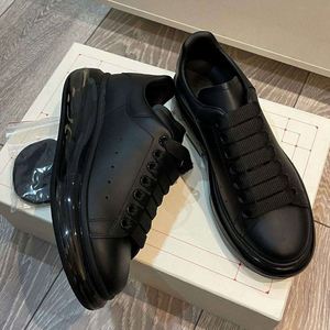 Zapatillas Deportivas Blancas Retro de Lujo, de Alta Calidad, Antideslizantes, con Suela Gruesa, Forro de Malla, Diseño Casual - Product Image 1
