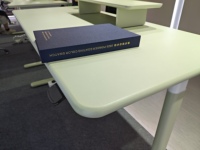 Table de restaurant en MDF au design moderne et personnalisé, écologique, bureau d'ordinateur pour la maison et le bureau, bois thermolaqué pour les écoles et le commerce