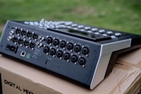Console de mixage numérique professionnelle Mansender DV-16 16 canaux, DSP 24 bits, égaliseur 5 bandes, enregistreur intégré, construction métallique