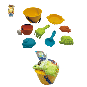 Ensemble de 8 jouets de plage pour enfants : seau, tamis, arrosoir, pelle, râteau, moule – Jouets d'extérieur pour l'été - Product Image 6