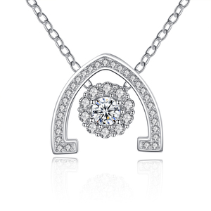 Collier pendentif en argent pour femme avec zircon cubique, plaqué rhodium, motif floral, chaîne à maillons, style classique, à porter au quotidien - Product Image 1