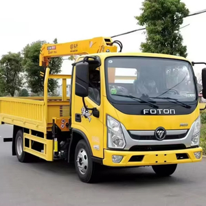 Grue à bras droit Foton de 10,2 mètres, grue montée sur camion 4x2 de 2 et 4 tonnes, prix de la grue à composants de pompe Foton - Product Image 1